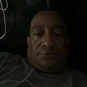 Meet your Posher, Carlos